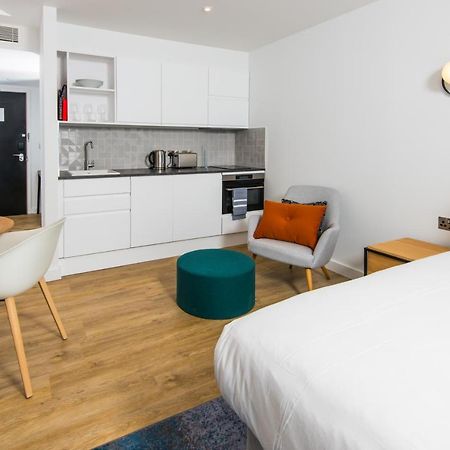 Staybridge Suites - Cardiff By Ihg Luaran gambar